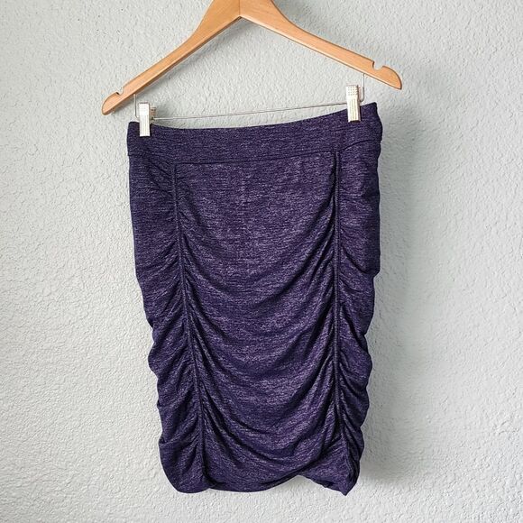 Athleta rushed odissey skirt - Picture 2 of 9